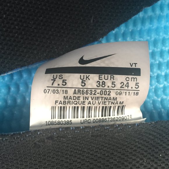 Nike Air VaporMax 2019 Throwback Future Shoes - Picture 12 of 13